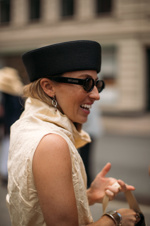 Jak stylizować straw pillbox H&M