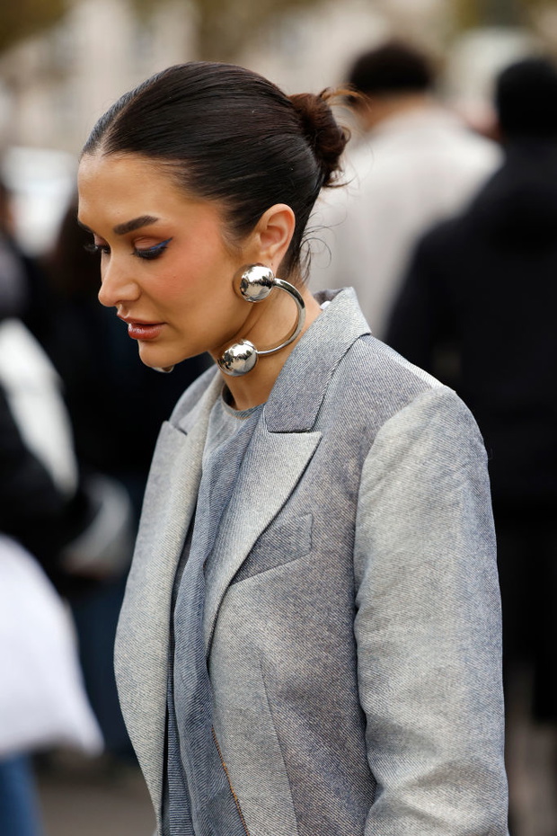 Statement earrings – modny trend wiosny 2026