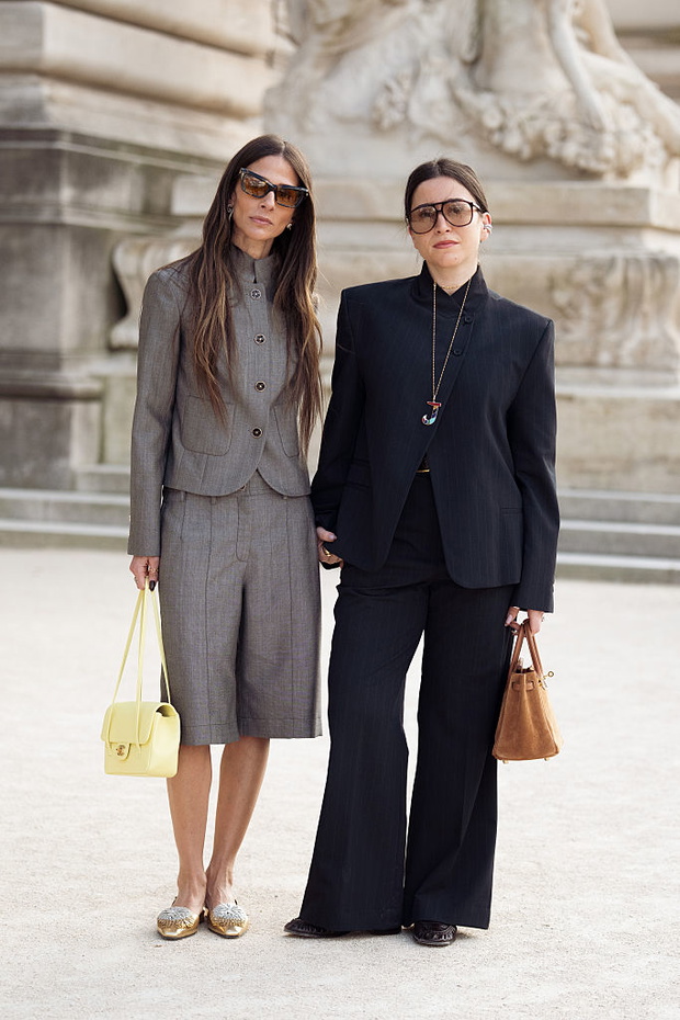 Le smoking suit – trend wiosny 2026: damski tuxedo jako power dressing
