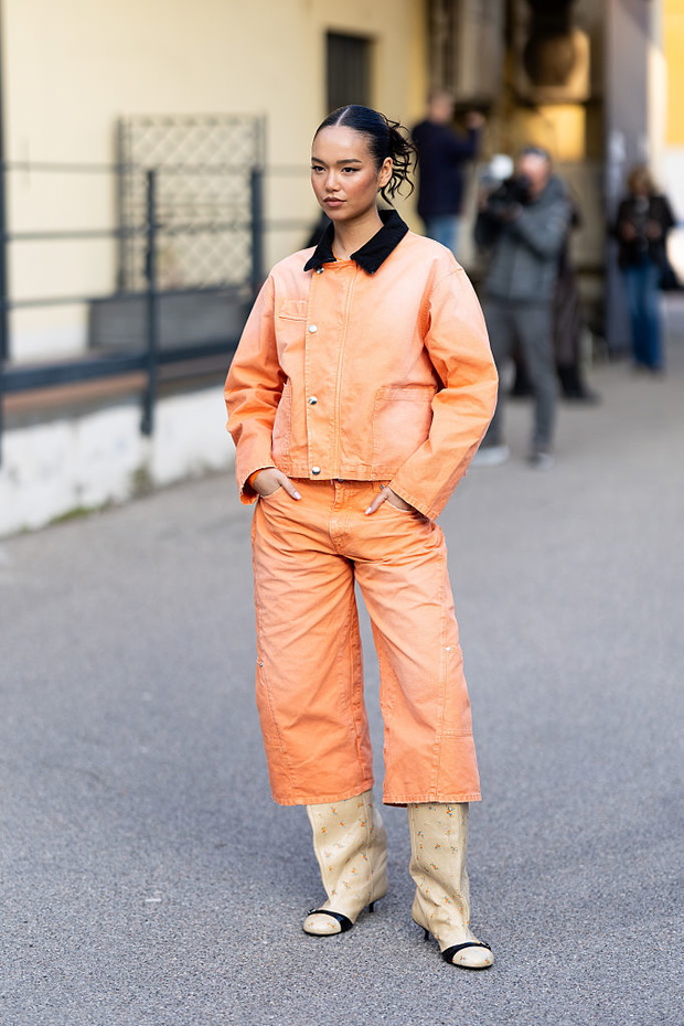 Dusty apricot – modny kolor wiosna-lato 2026