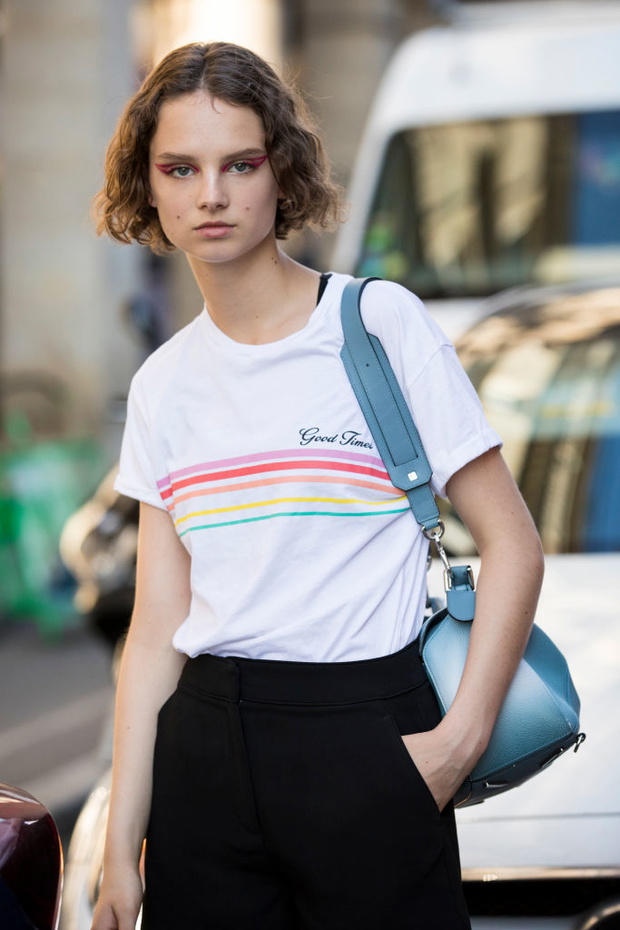 Baby tee – jak nosić trend 2026