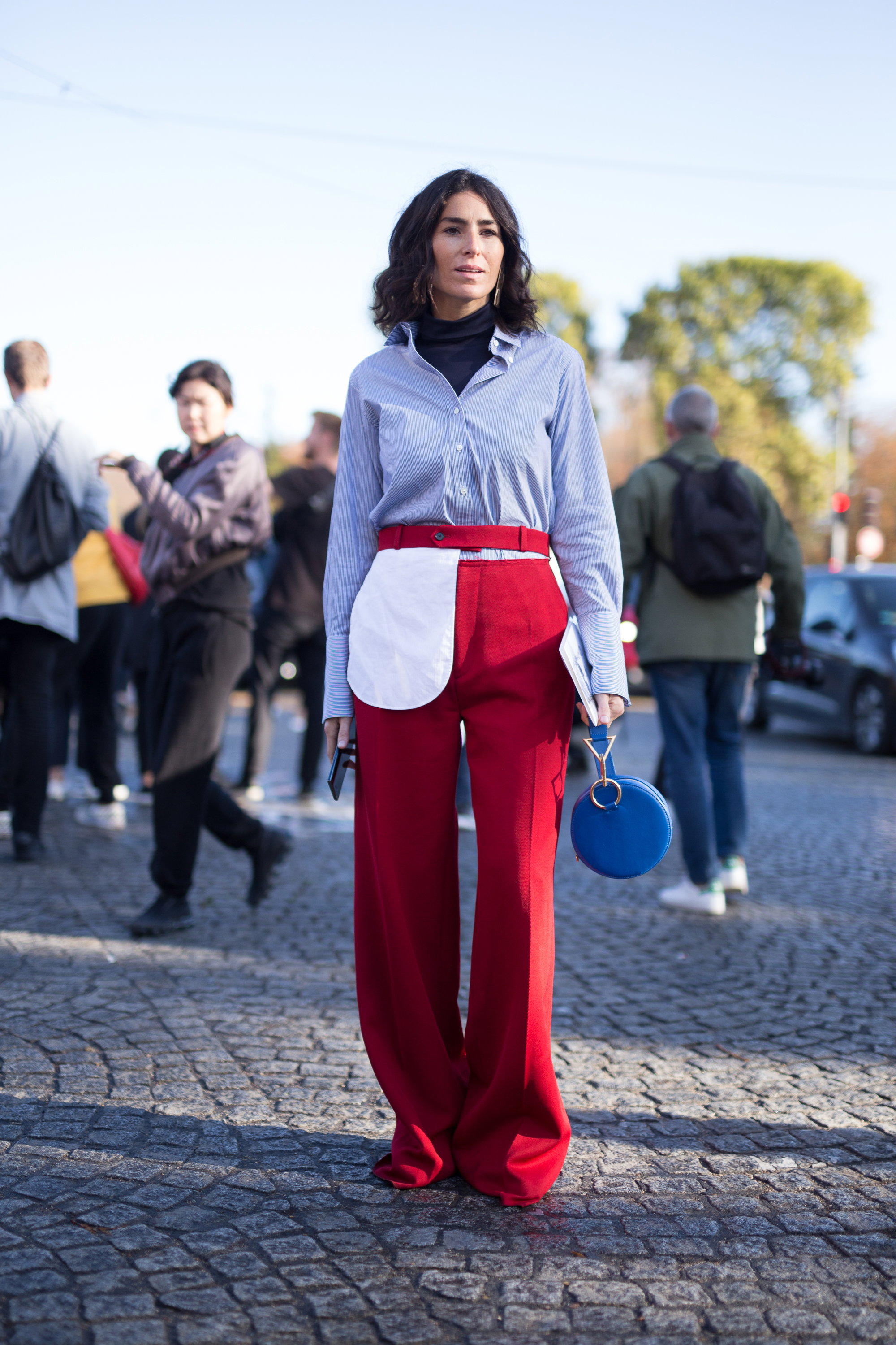 Red and blue pairing – modne kolory 2026