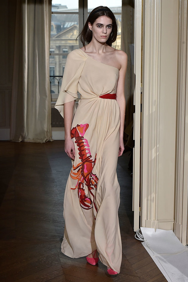 Schiaparelli - Spring Summer 2017 Runway - Paris Haute Couture Fashion Week