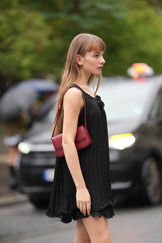 Mini sukienka Reserved – trend city mini dress 2026