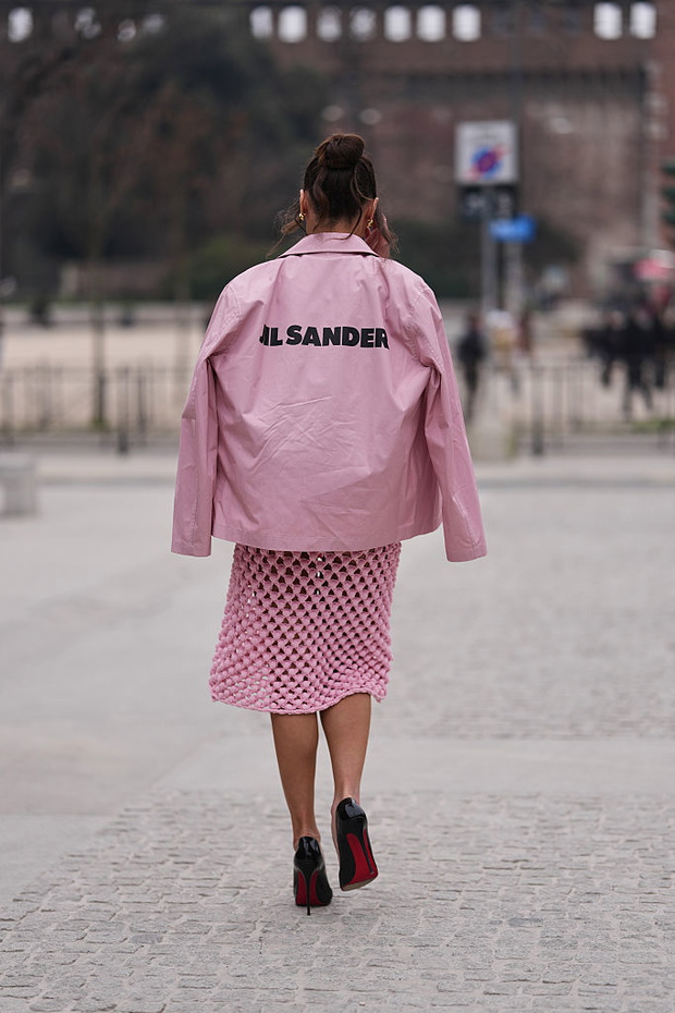 Street Style - Day 2 - Milan Fashion Week - Womenswear Fall/Winter 2026/2027