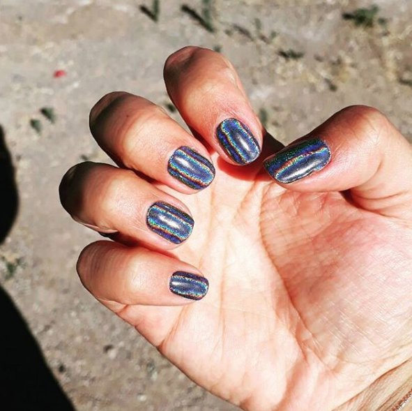 Metaliczny manicure 2018