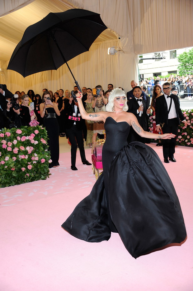 Lady Gaga na Met Gala 2019