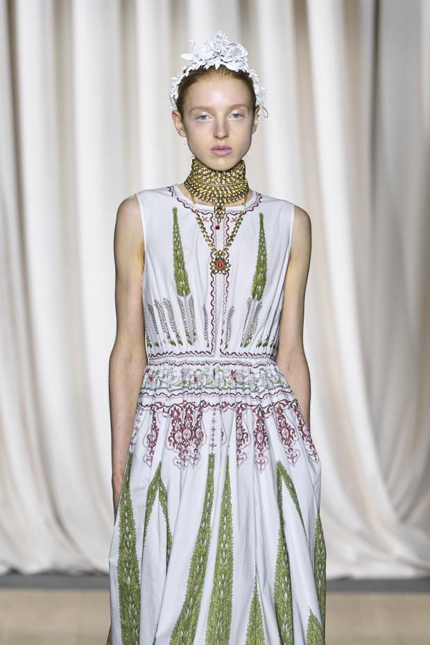 Giambattista Valli wiosna-lato 2024