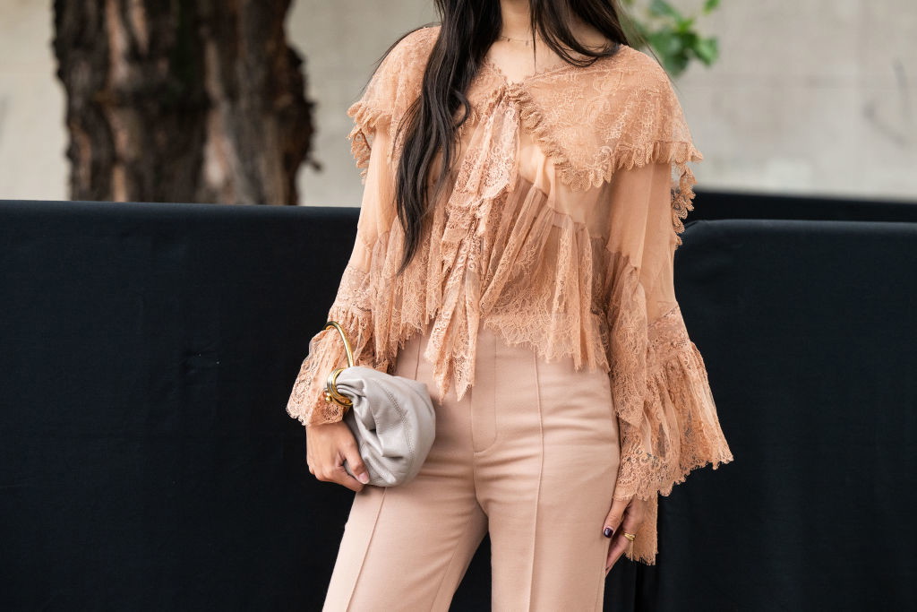 Street Style - Paris Fashion Week - Womenswear Spring/Summer 2025 - Day Four