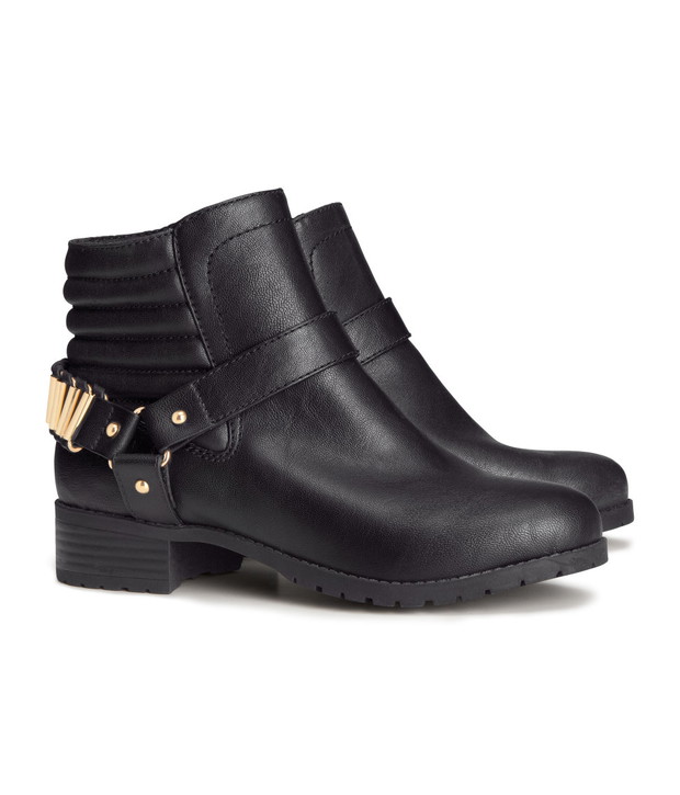 Buty na jesień: sztyblety i botki