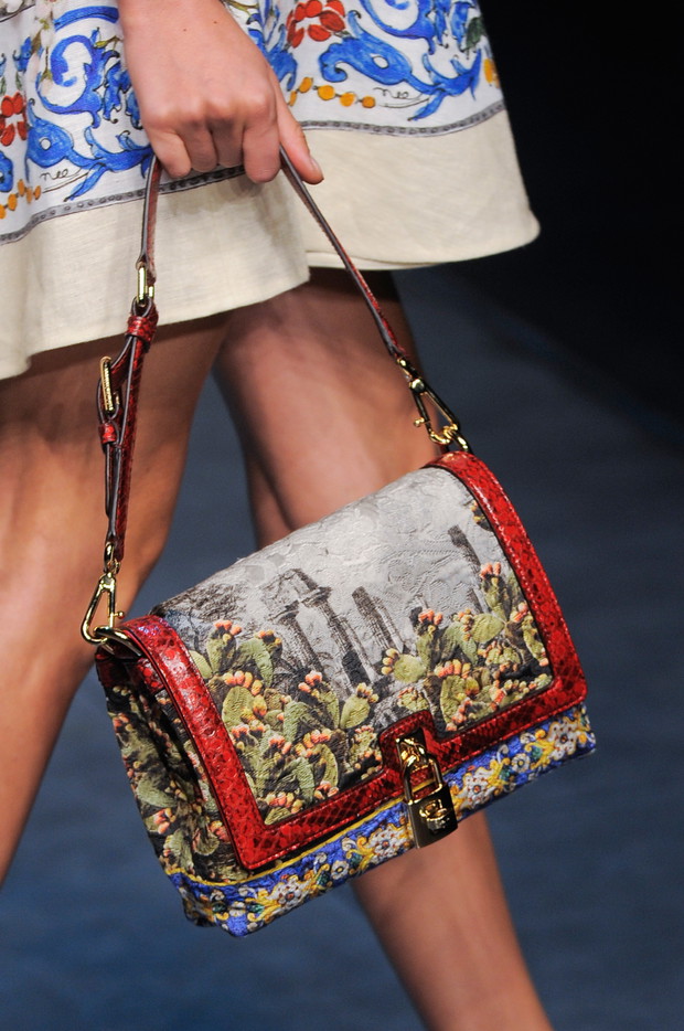 Buty, torebki i dodatki z pokazu Dolce & Gabbana SS14