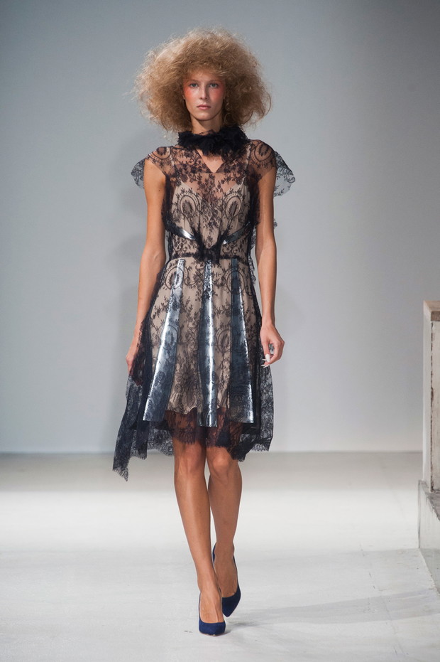 Gosia Baczyńska na Paris Fashion Week - pokaz wiosna-lato 2014