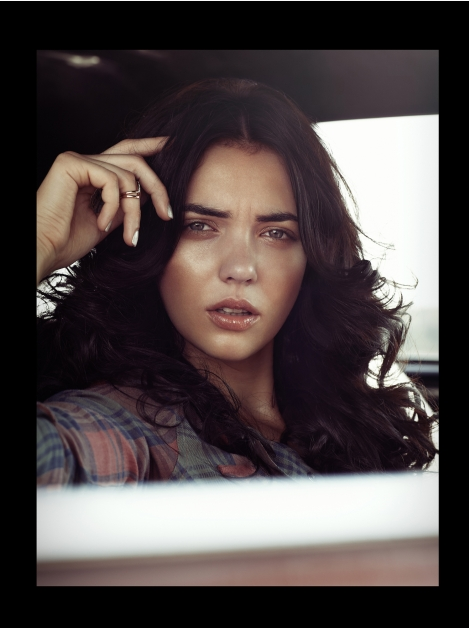 Marcela Leszczak w sesji dla Confashion Magazine