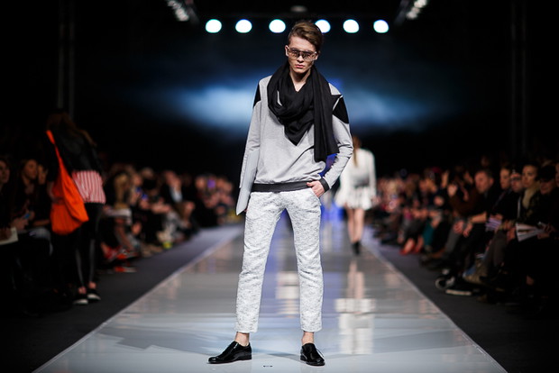 Fashion Week Poland: Jarosław Ewert wiosna-lato 2014