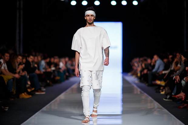 Fashion Week Poland: Jivika Biervliet wiosna-lato 2014