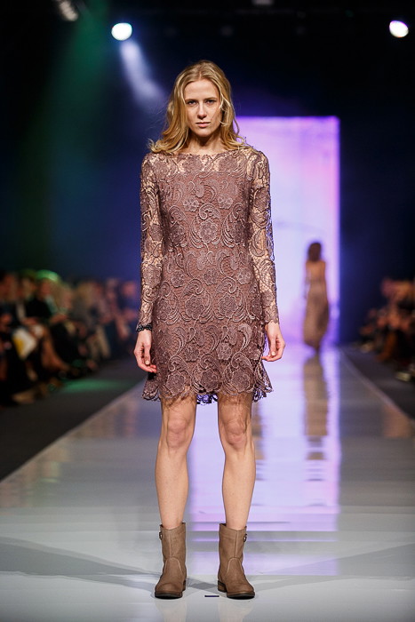 Fashion Week Poland: Natalia Jaroszewska wiosna-lato 2014