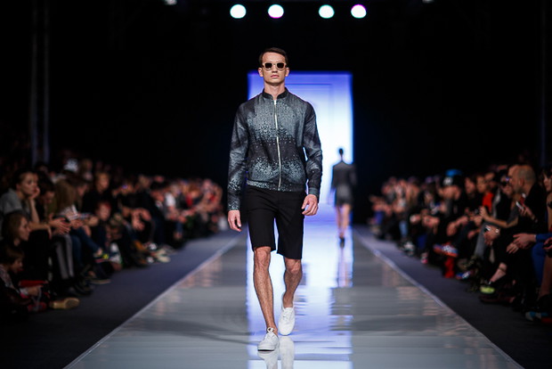 Fashion Week Poland: Wojtek Haratyk wiosna-lato 2014