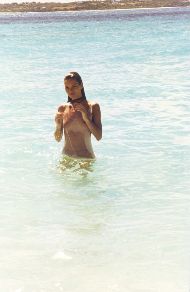 Kate Moss na planie sesji Herba Rittsa dla Vogue, fot. Francesca Tolot / line-mag