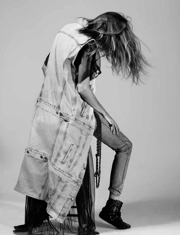 Freja Beha Erichsen w Louis Vuitton dla Interview