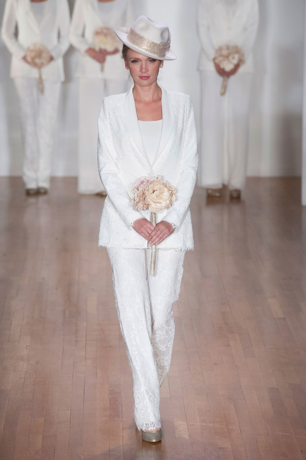 Suknie ślubne 2014: Alfred Angelo jesień 2014