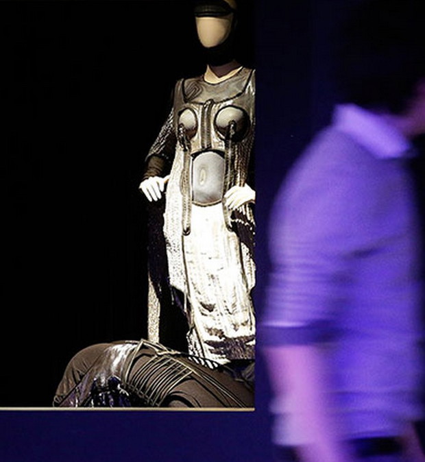 The Fashion World of Jean Paul Gaultier w Barbican Art Gallery