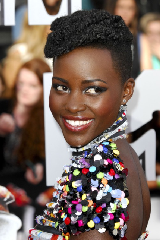 MTV Movie Awards 2014: makijaż i fryzury gwiazd