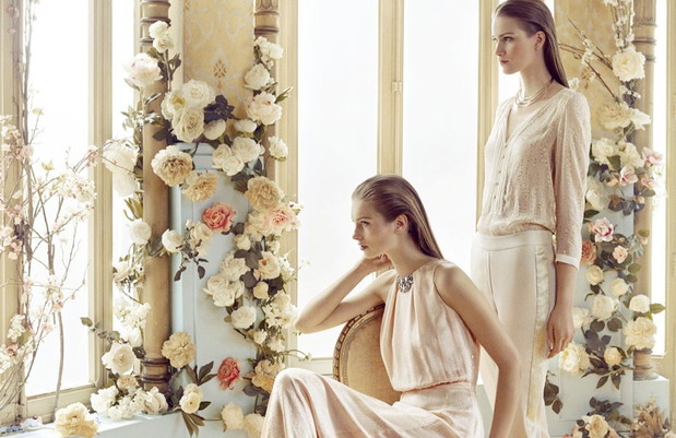 Nowy lookbook Mango - sukienki na specjalne okazje
