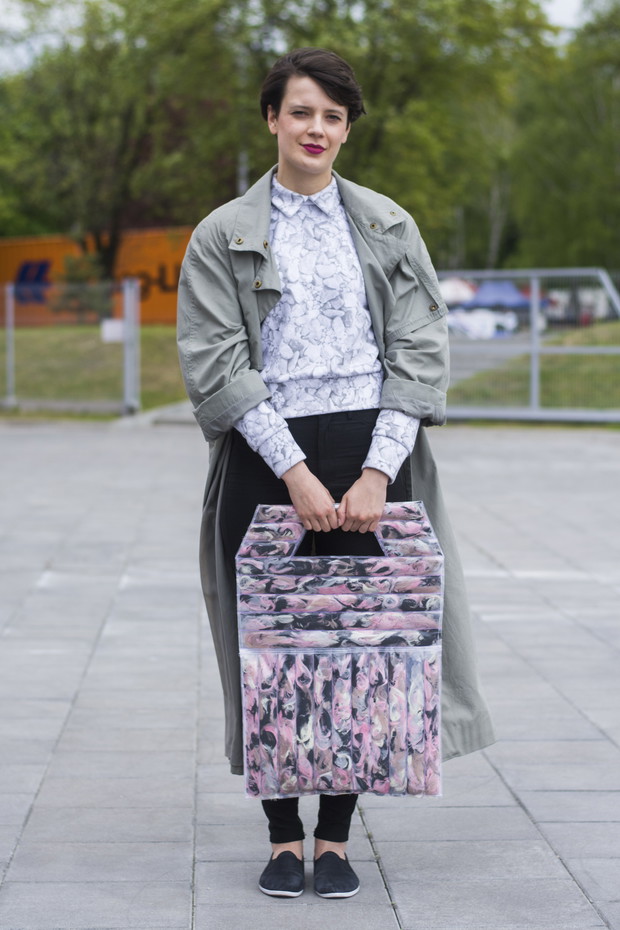 Street fashion na Fashion Week Poland jesień-zima 2014/2014, fot. Robert Purwin/ www.mr-faceless.blogspot