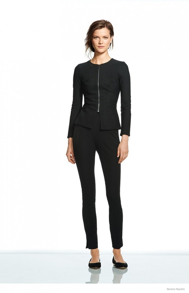 Kasia Struss w lookbooku Roland Mouret x Banana Republic