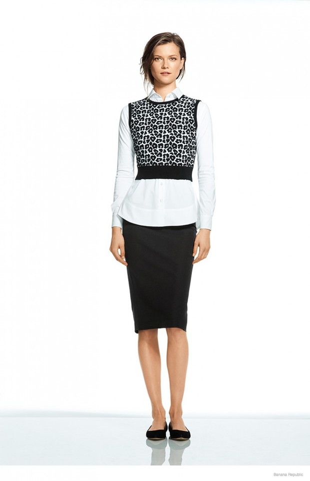 Kasia Struss w lookbooku Roland Mouret x Banana Republic