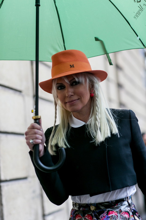 Street fashion: buty i akcesoria gości na pokazach haute couture FW14