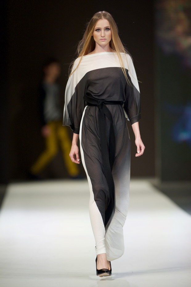 Fashion Week Poland: Jarosław Ewert wiosna-lato 2015