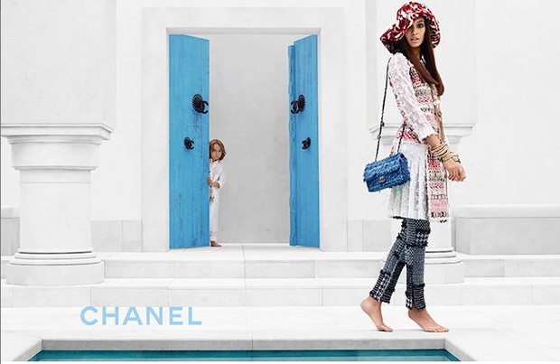 Joan Smalls w kampanii Chanel Cruise 2015