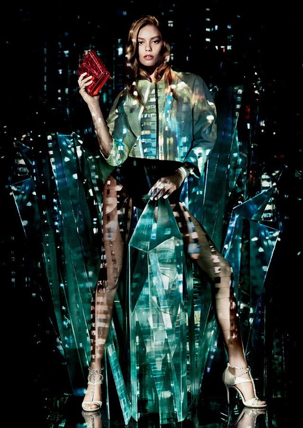 Ondria Hardin w kampanii Jimmy Choo Cruise 2015
