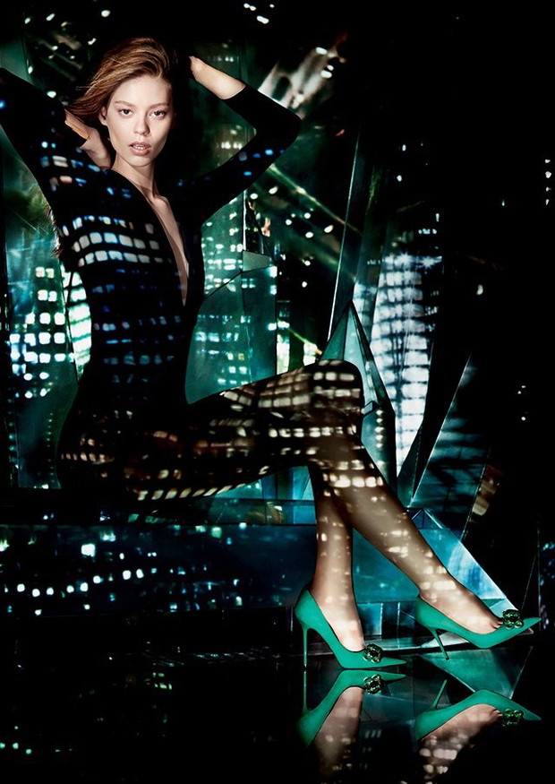 Ondria Hardin w kampanii Jimmy Choo Cruise 2015
