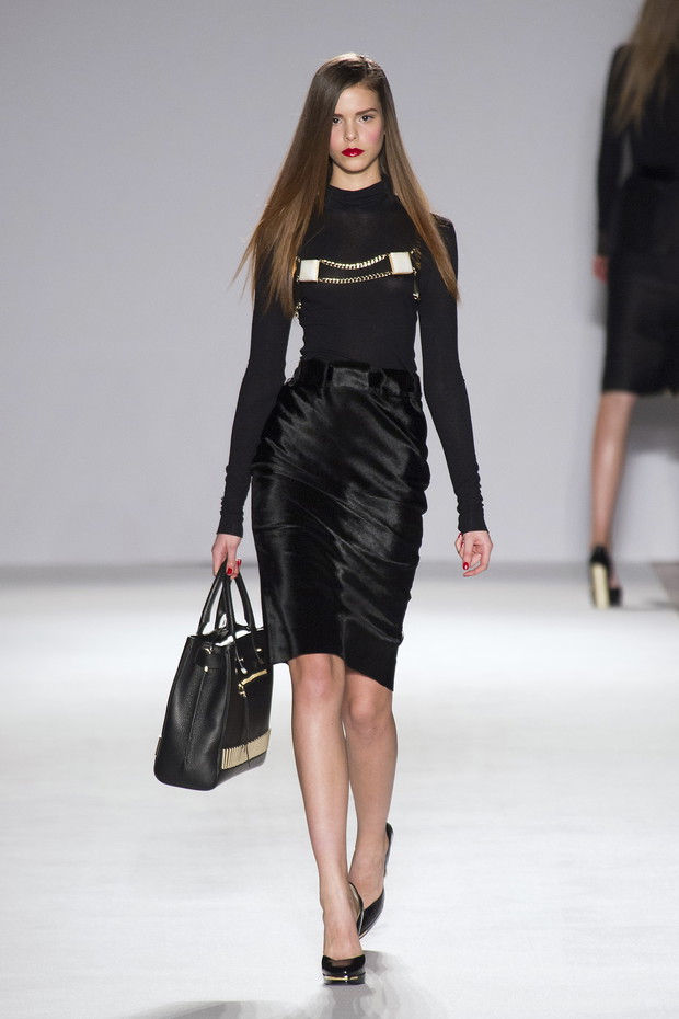 Metaliczne spódnice - trendy jesień-zima 2014/2015