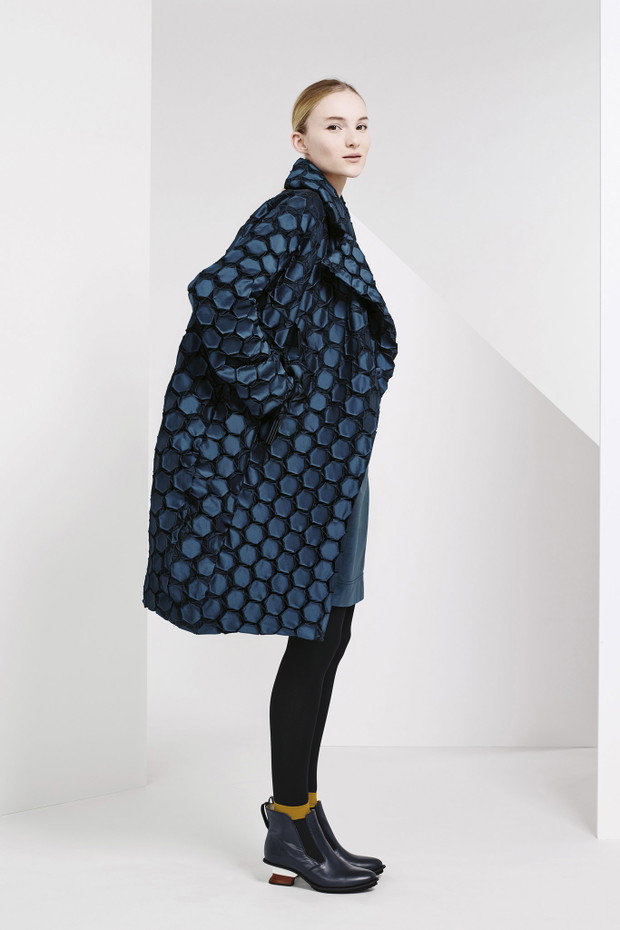 Issey Miyake Pre-Fall 2015