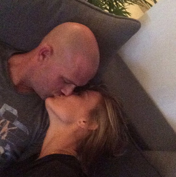 Bar Refaeli zaręczyła się!