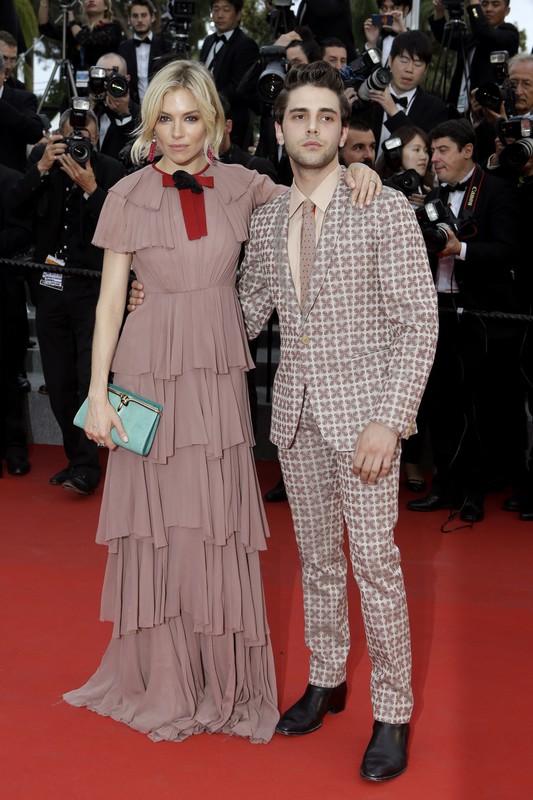 Festiwal Filmowy w Cannes 2015: Sienna Miller i Xavier Dolan na premierze filmu Macbeth, fot. East News