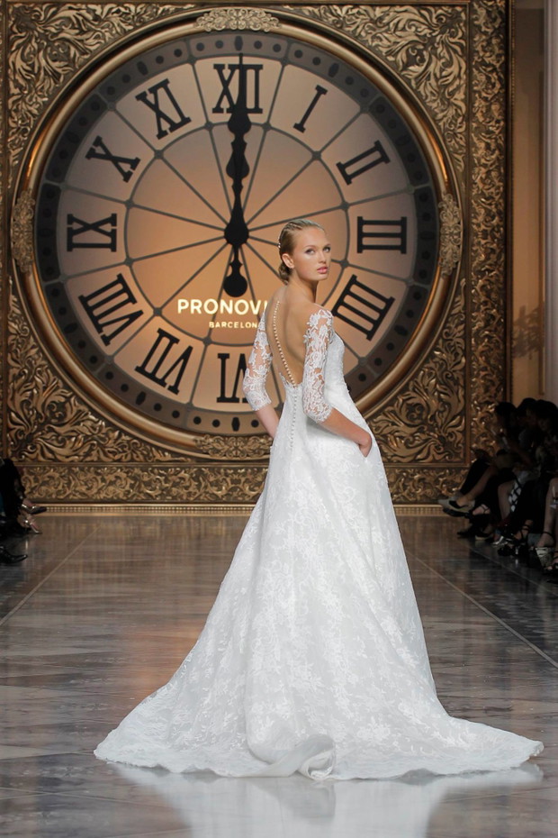 Suknie ślubne Atelier Pronovias 2016