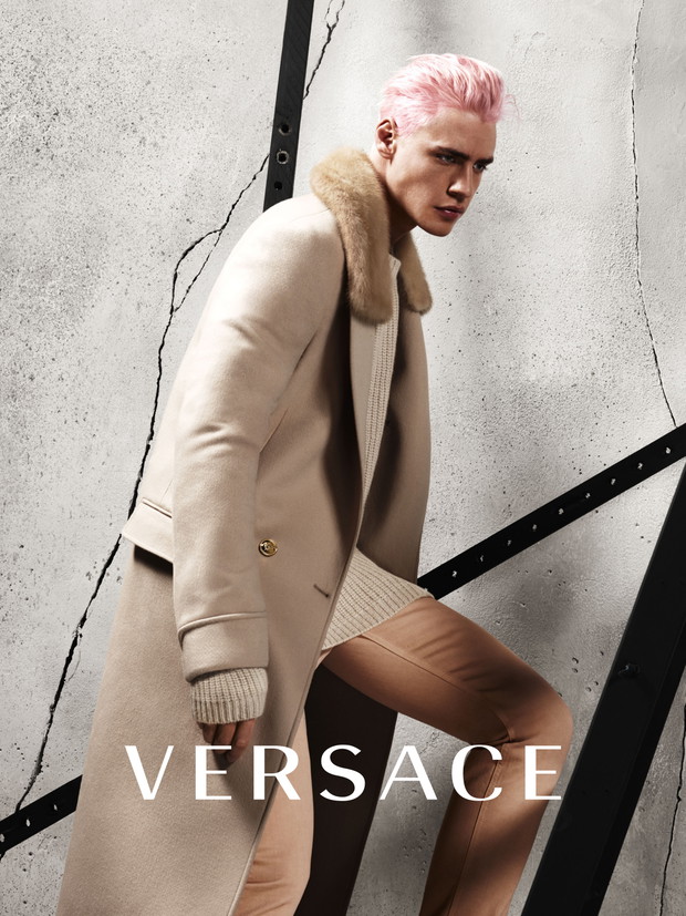 Kampania Versace jesień-zima 2015/2016 WIĘCEJ ZDJĘĆ