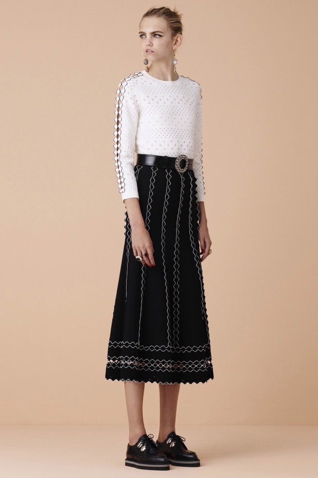 Alexander McQueen Resort 2016