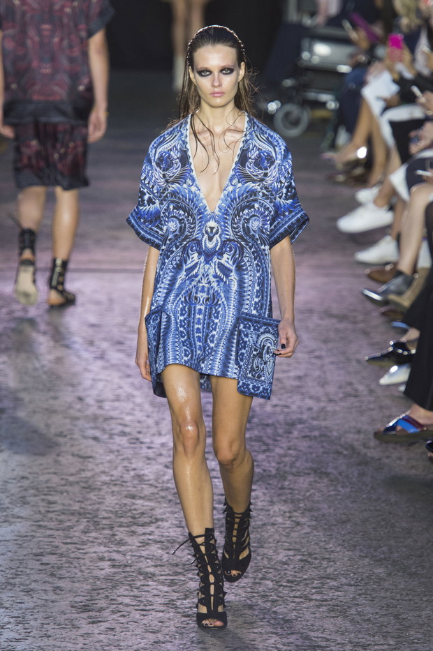 Julien Macdonald wiosna-lato 2016