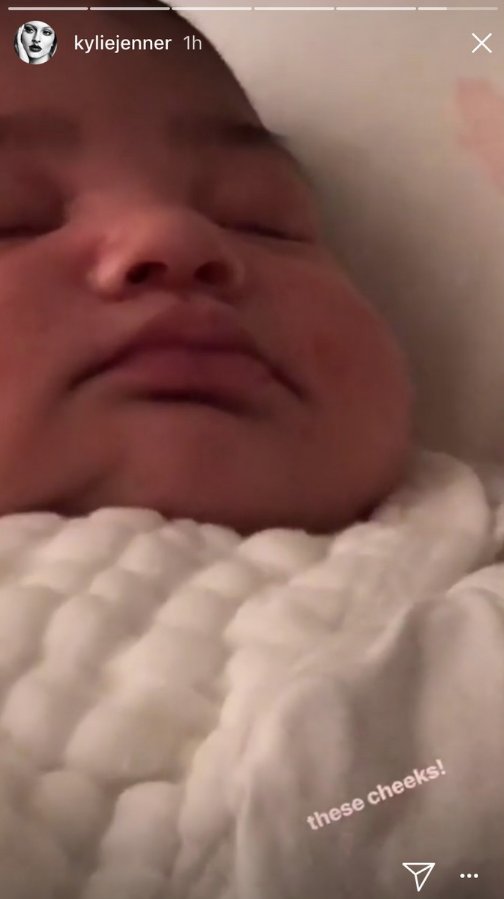 Kylie Jenner znów publikuje zdjęcia małej Stormi!