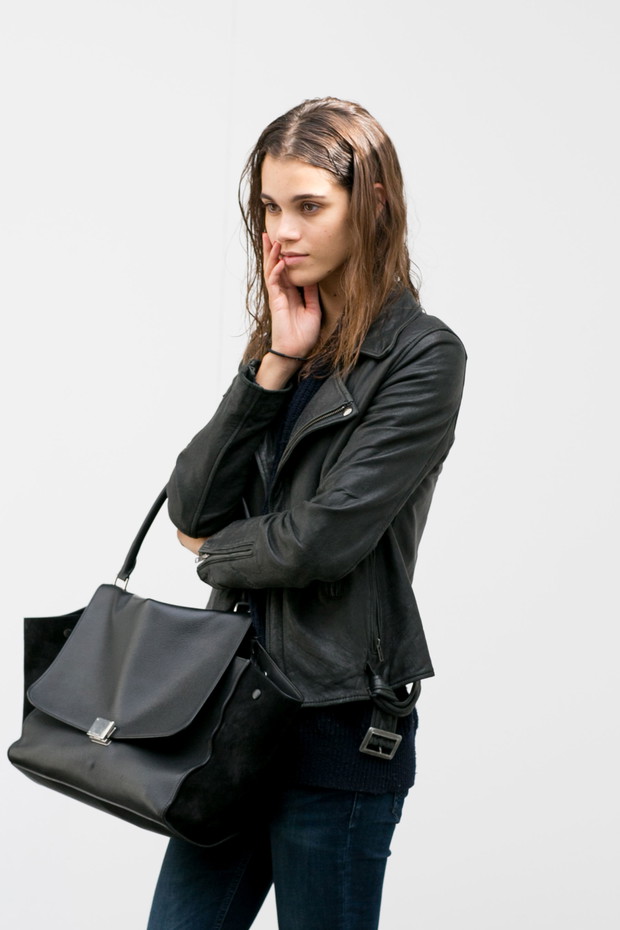 Street fashion: modelki off duty w Mediolanie