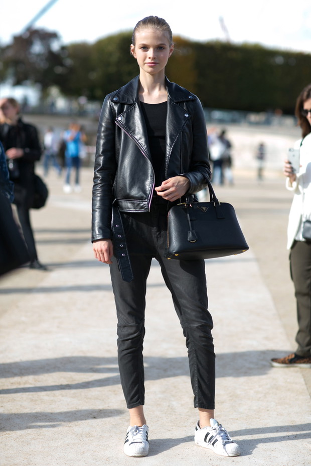 Street fashion: Modelki off duty w Paryżu