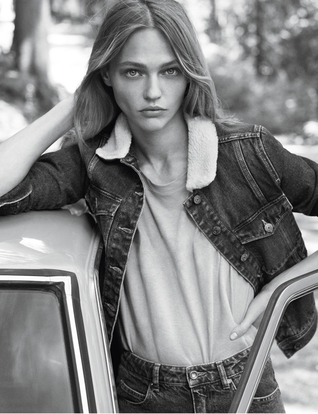 Sasha Pivovarova w lookbooku Mango natural state jesień 2015
