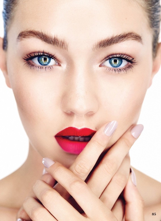 Gigi Hadid w ELLE Canada