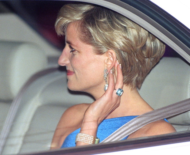 Książna Diana w drodze na The Victor Chang Research Institute Dinner Dance, 1996 rok