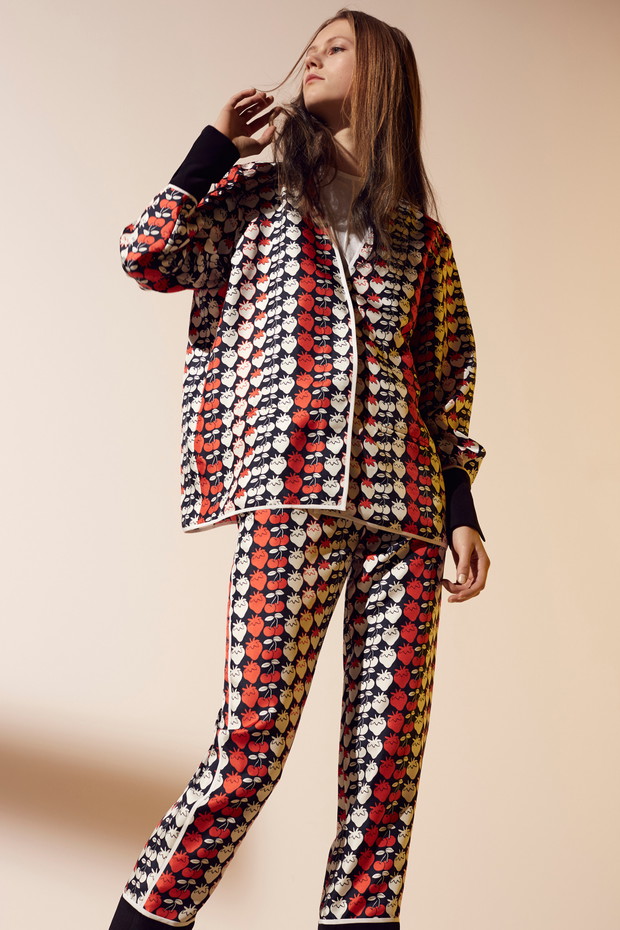Victoria, Victoria Beckham Pre-Fall 2016